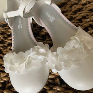 Used Girls Smartfit shoes